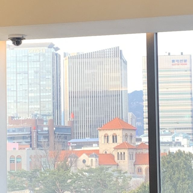 덕수궁 뷰를 감상할 수 있는 시청역 카페 