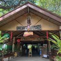 ทานข้าวร้านอาหารสุดชิลล์ ริมน้ำตก ที่สระบุรี 