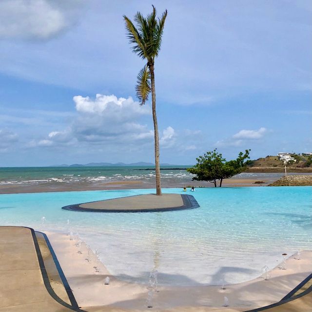 Yeppoon Infinity Lagoon Pool