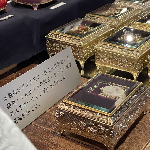 歴史的建造物と共に聴く「小樽オルゴール堂」本館