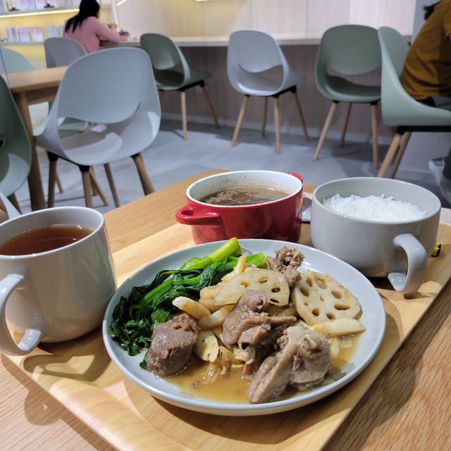 難得的滋補養生午餐｜妙語牽
