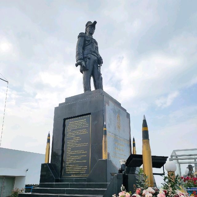 เขาพระตำหนัก