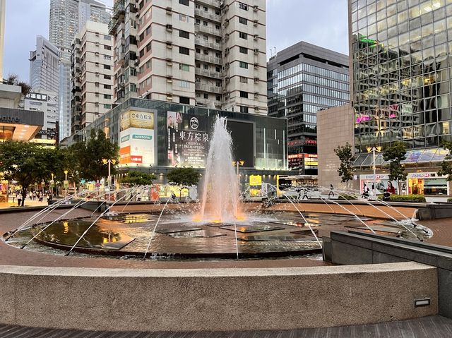 尖東百周年紀念公園