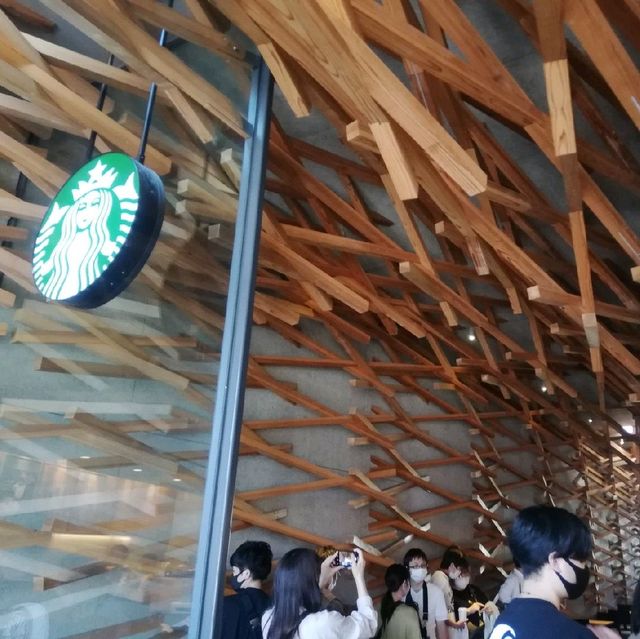 [太宰府市]太宰府天満宮⛩️表参道に存在感あり✨写真映え👀📷✨スポットの「STARBUCKS☕COFFEE」