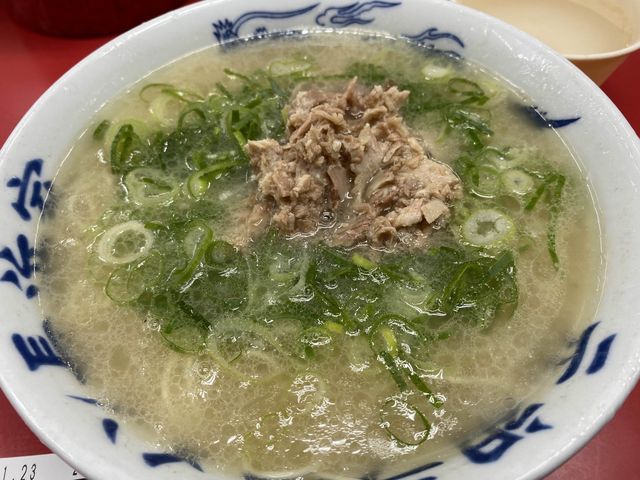 福岡・中洲川端『長浜家』のラーメン