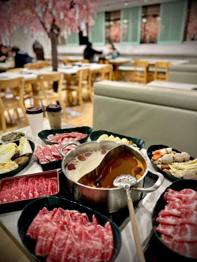 荃灣｜別忘了櫻花正開🌸台式火鍋放題🍲