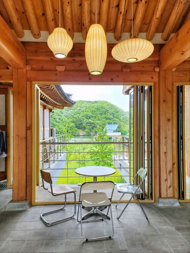 경주 바실라 카페, 계절마다 예쁜꽃이 피는 뷰좋은 한옥카페🤎