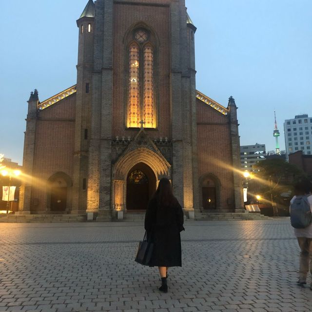 맛있는 먹거리가 가득한 명동 데이트 💝