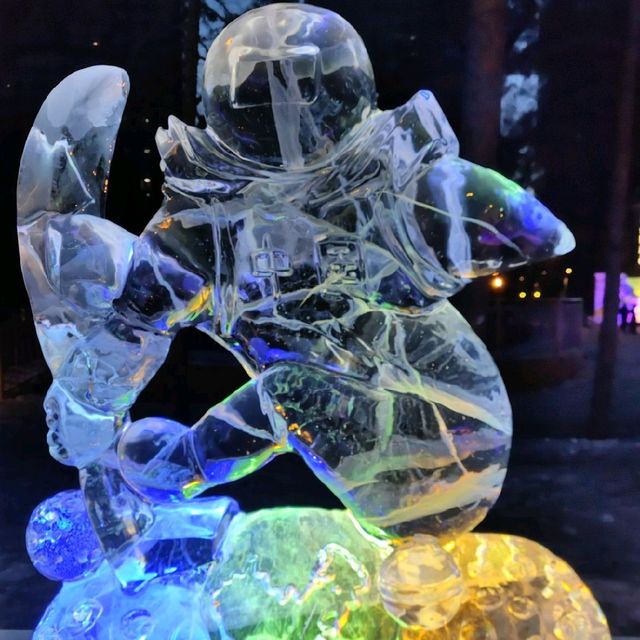 Ice sculptures at Zhongshan Park, Harbin