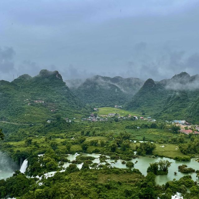 Detian waterfalls 