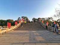 Relaxing at the West Lake Park in Fuzhou! 