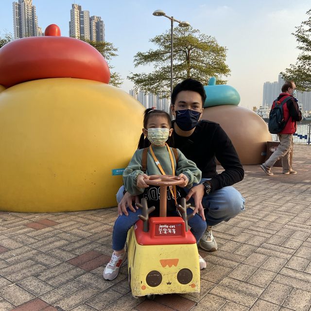 【維港癲噹聖誕遊樂園】
