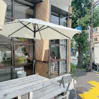 三軒茶屋　クロワッサンが有名なカフェ《Yellow cafe》