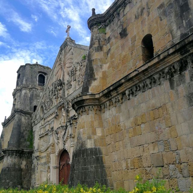 Facade of the Fortress 