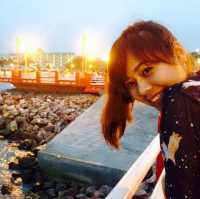 สะพานสราญวิถี