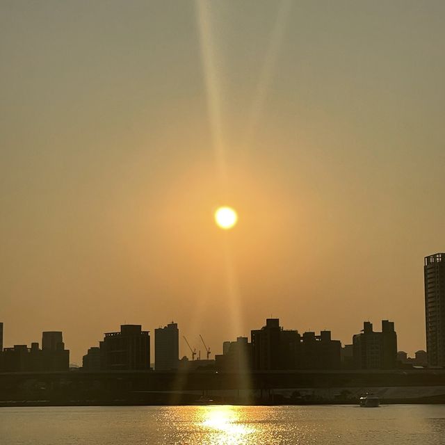 大稻埕碼頭夕陽🌇