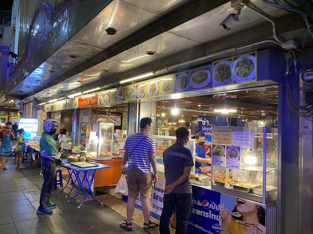 HENGHENG เฮงเฮง ข้าวมันไก่