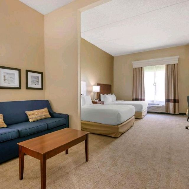 Comfort Suites Near Universal Orlando
