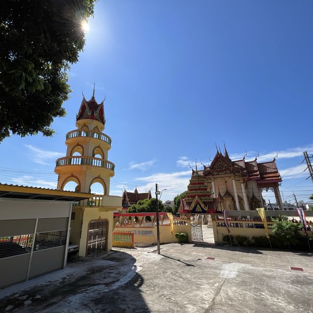 วัดสุวรรณคีรีวงก์ วัดงามริมเขา