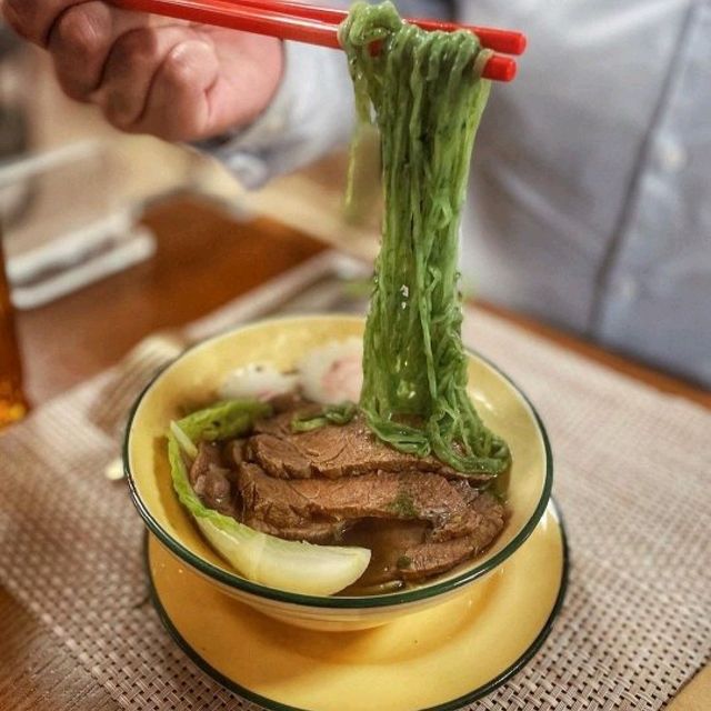 普天同慶自助餐