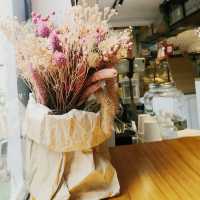 歐陸風格優雅白色小屋cafe🥳