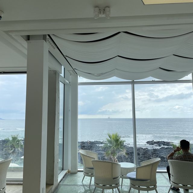 제주도 애월 바다뷰가 예술인 하이엔드제주 카페