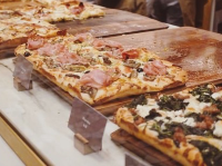 【ミラノ】美しすぎるスターバックス‼︎ピザが食べられるスタバはさすがイタリア🇮🇹