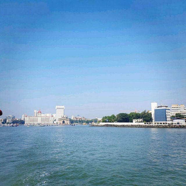 🚣‍♂️ 1시간을 배를 타고 도착한 엘레판타 동굴 🐘