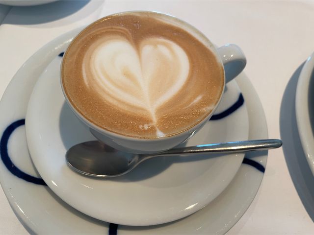 エレガントな店内で、美味しいランチを💓
