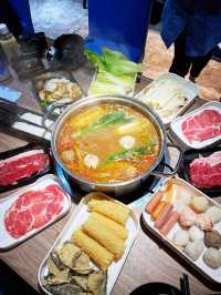 惹味雞煲 + 任飲任食火鍋