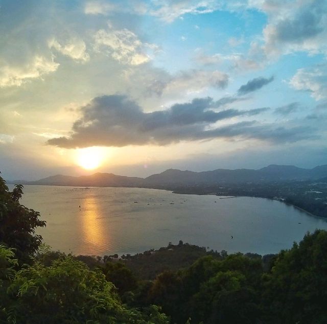 หอชมวิวเขาขาด