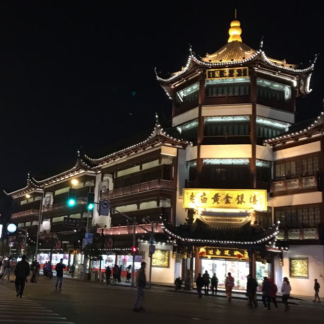 上海很有特色嘅步行街 上海很有特色嘅步行街