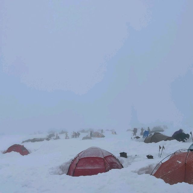 3월 설산에서의 백패킹