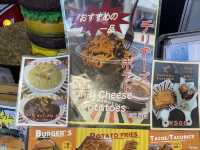 沖縄県　うるま市の『うるマルシェ』で休憩