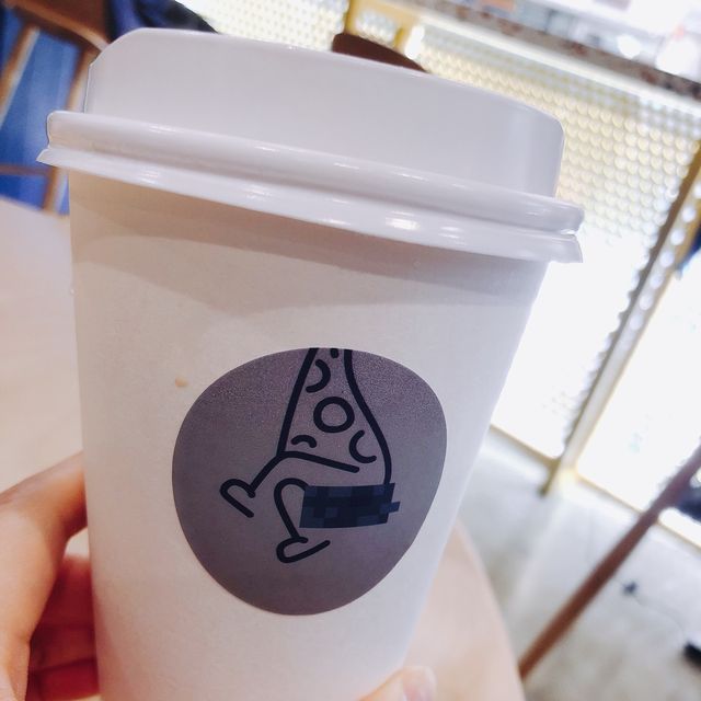 🦒GinGin Coffee Company💙時尚設計文青咖啡廳