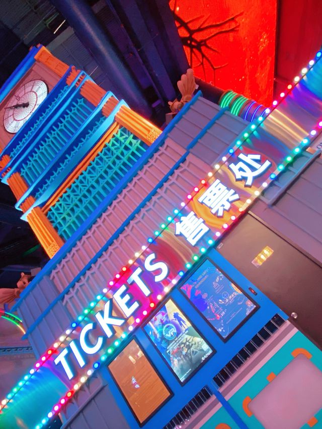 Skytropolis Indoor Themepark