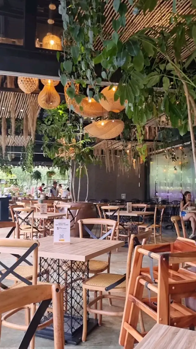 The Canopy Cafe At Hort Park