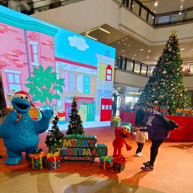 海港城芝麻街，聖誕新年特展，為香港血癌基金籌款！