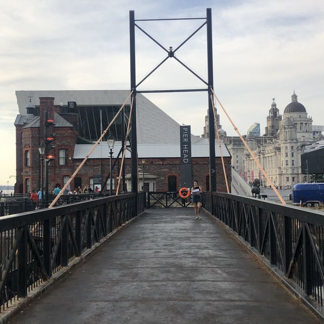 英國新建的最大的國家海濱博物館。The Museum of Liverpool