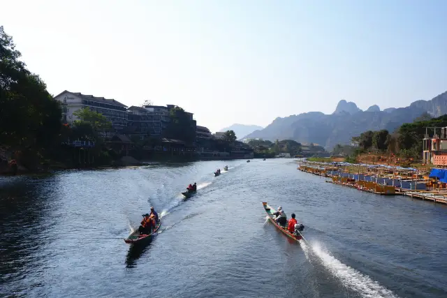 Laos "Little Guilin" | Wanrong Travel Guide