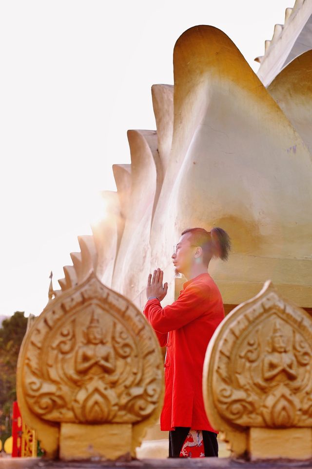 Laos is about devotion, devotion is what is respected in the heart, regardless of self.