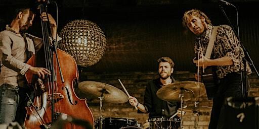 Ian George | Upstairs Lounge, Oak Bay Recreation Centre