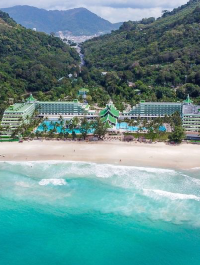 🏝️“Lᴇ Mᴇʀɪᴅɪᴇɴ Pʜᴜᴋᴇᴛ Bᴇᴀᴄʜ” 🏝️  
