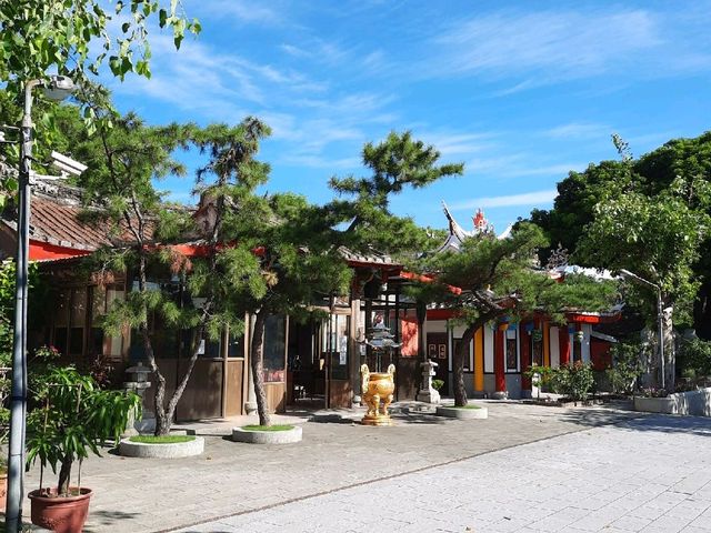 【桃園】龜山景點|親子景點|迴龍寺