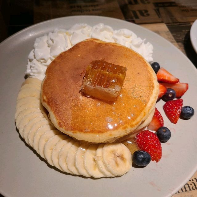 トロトロふわっふわっパンケーキ【TABLES CAFÉ】⭐