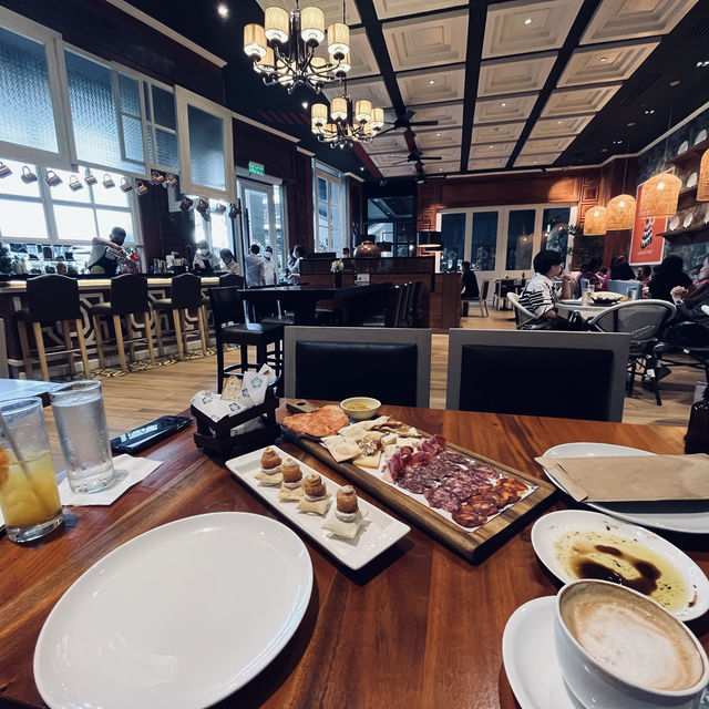 A bit modern Spanish flavor in Makati