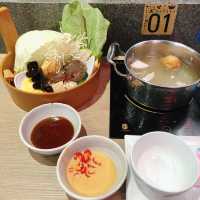 💙好吃美味新鮮😋🍲這一小鍋 台北誠品站前店