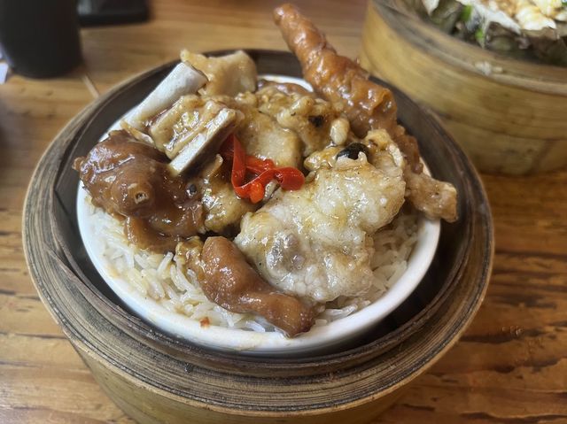 飲啖茶食個包｜荃灣點心店