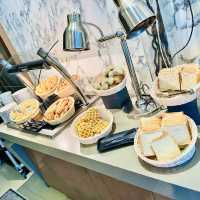 Best Staycation Hotel For Foodie!
