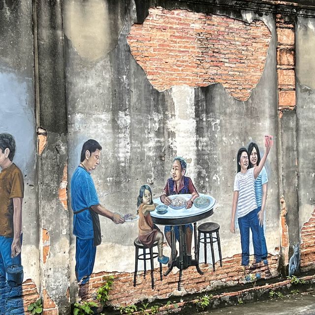 Check out murals at Songkhla old town 